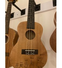 Ahşap Concert Ukulele (El Yapımı-Çoklu Desen)